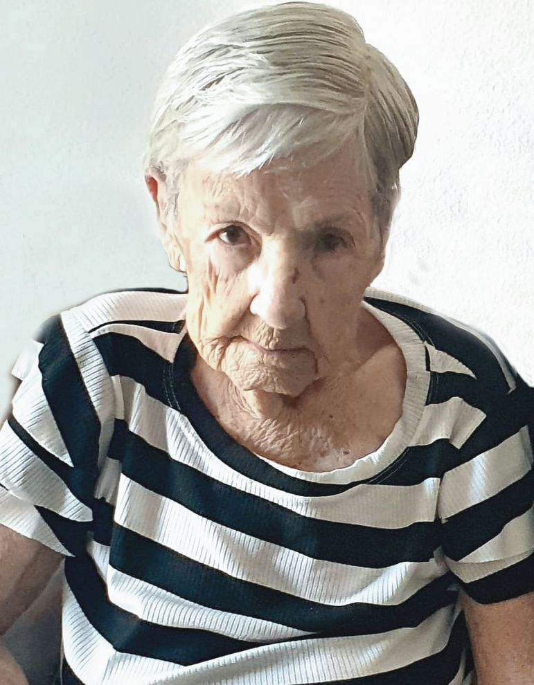 Maria Aguilera Alvarenga de Oliveira