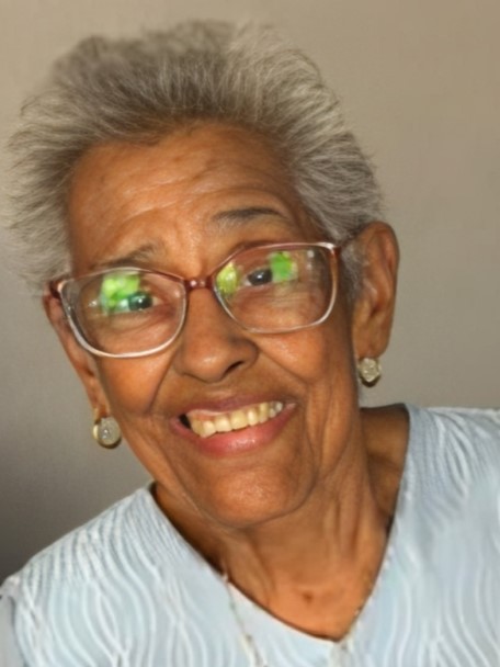 Elza Maria Barbosa Correia